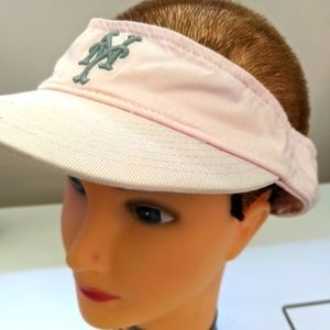 NY, Delta Airlines logo Adj Strap Pink Sun visor, Orig. Owner